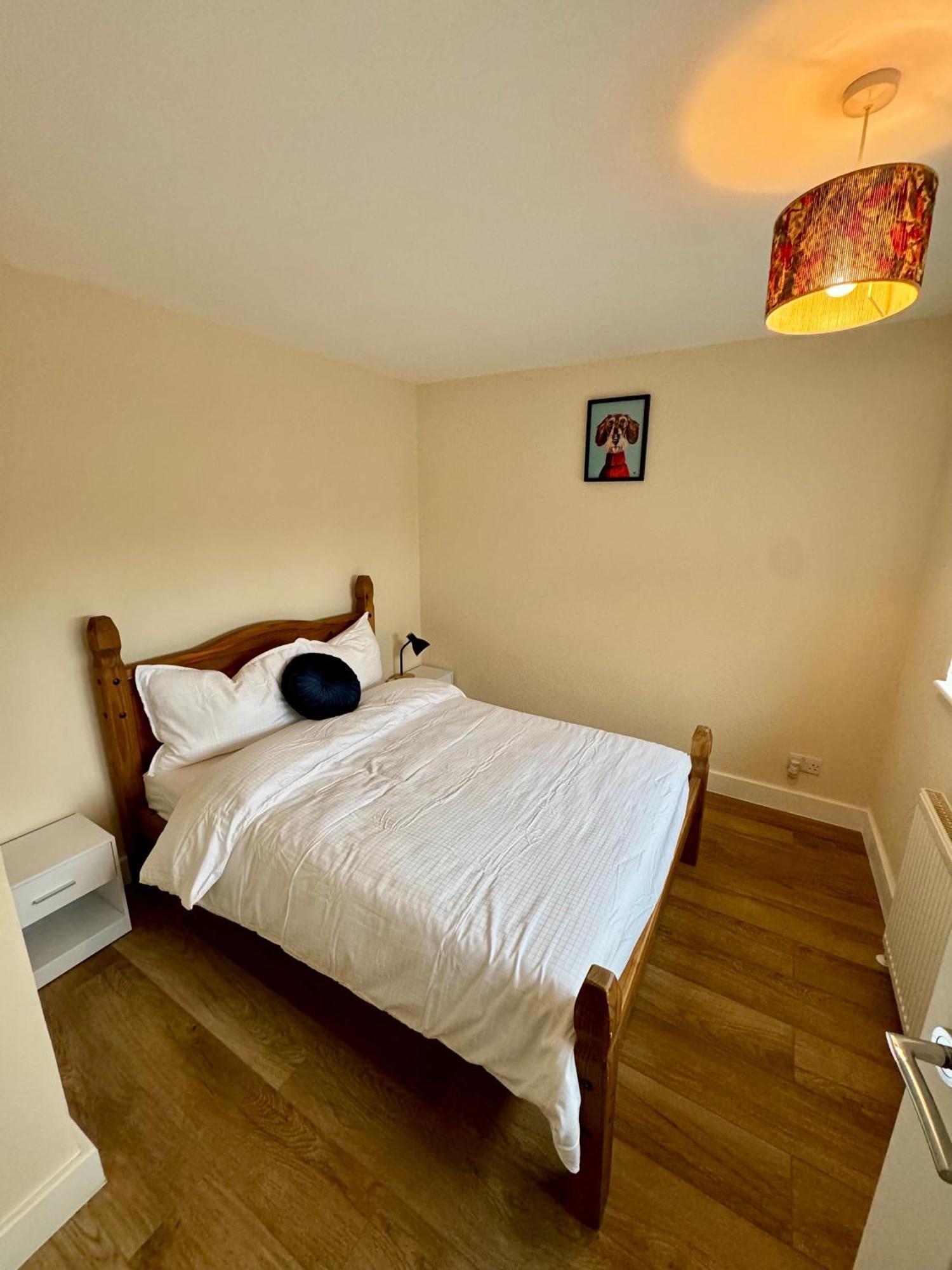 Florina S House 4 Bedrooms Villa Rugeley Exterior photo